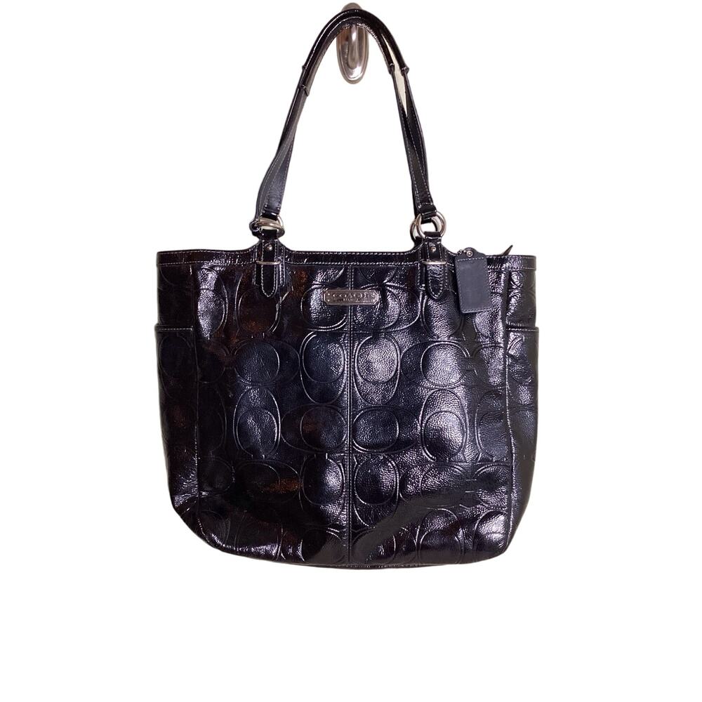 Coach Women  black Patent leather Tote EUC Coach Gallery Embossed Signature Tote